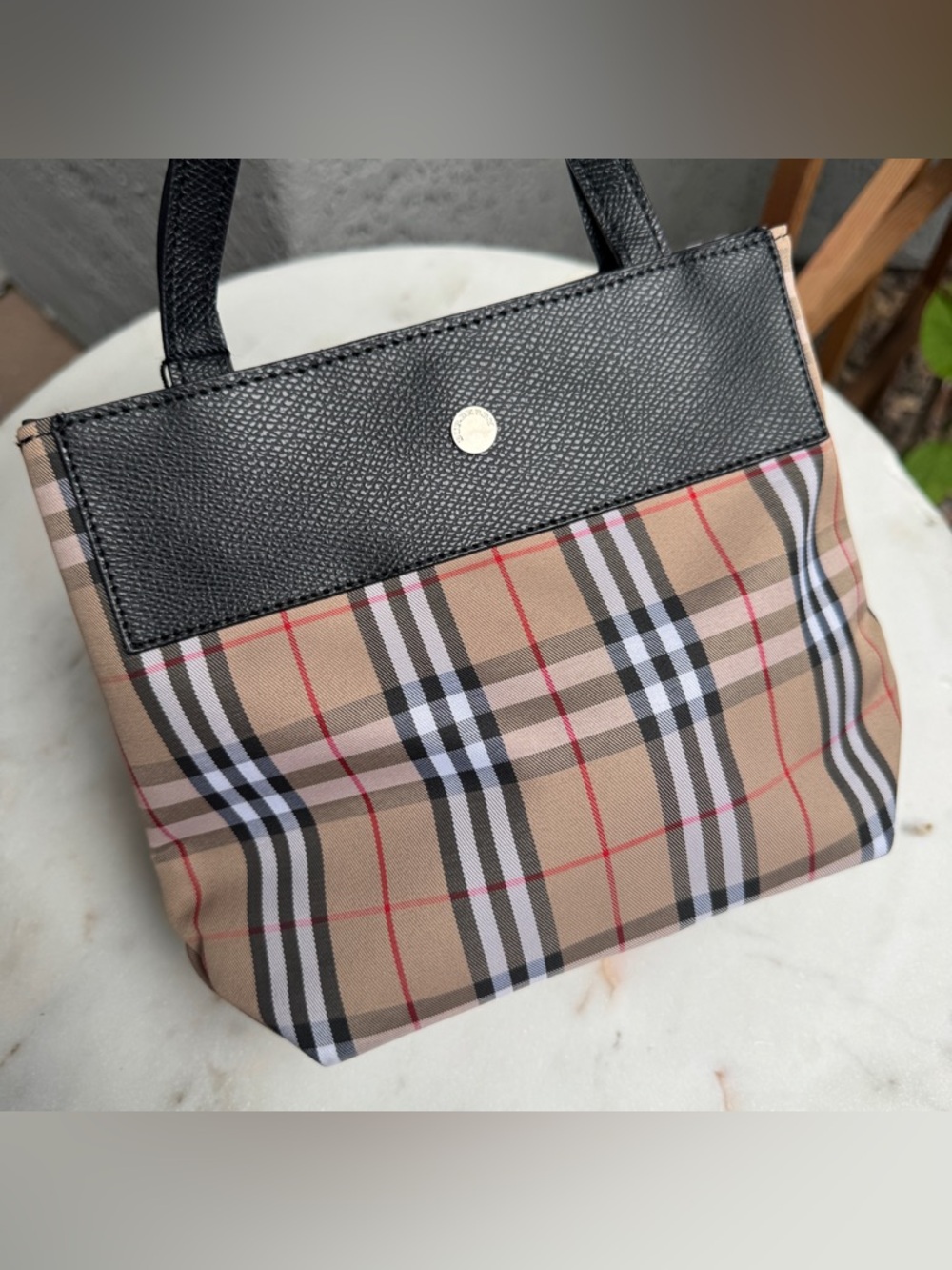Burberry London Nova Check Handbag - Picture 3 of 15
